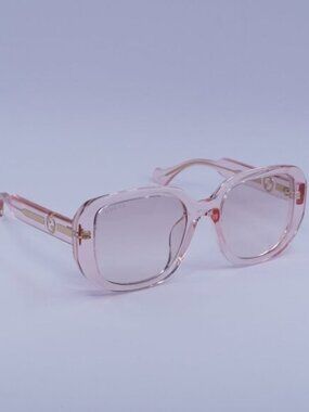 Gucci | Accessories | Gucci Gg556s 04 Square Sunglasses  display picture 1